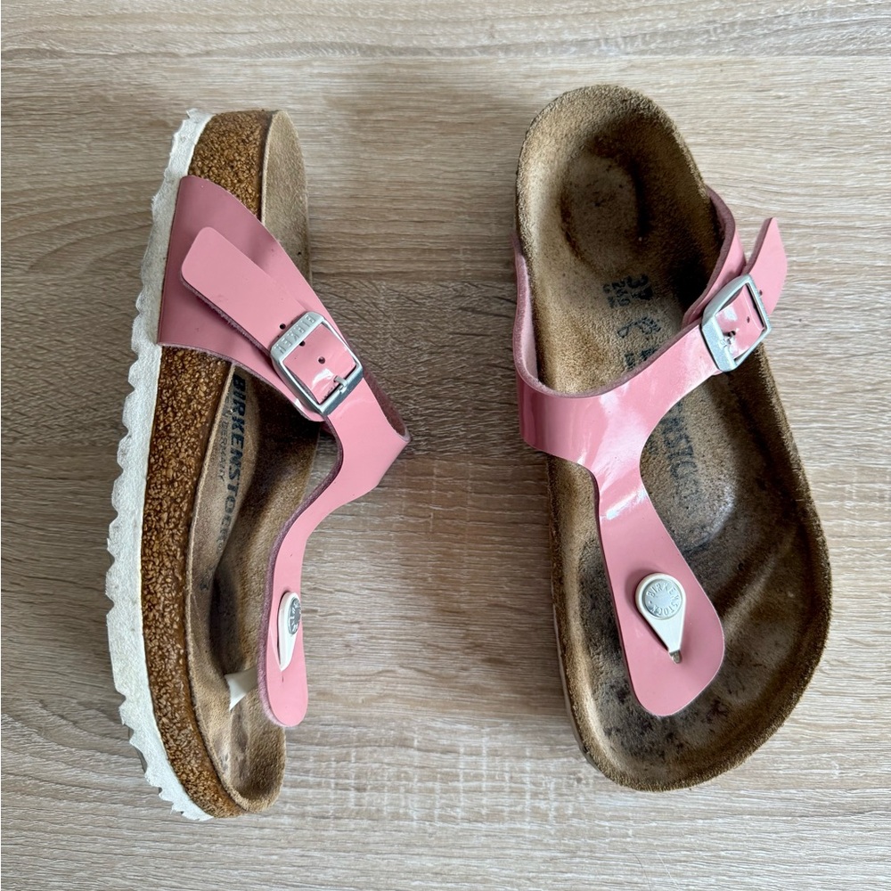 birkenstock Gizeh Bioko-Flor Patent sandals in pink/old rose Women’s size 37/6